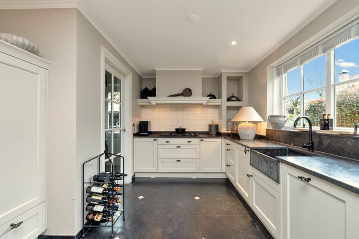 Foto 25 van Hermelijnvlinder 6