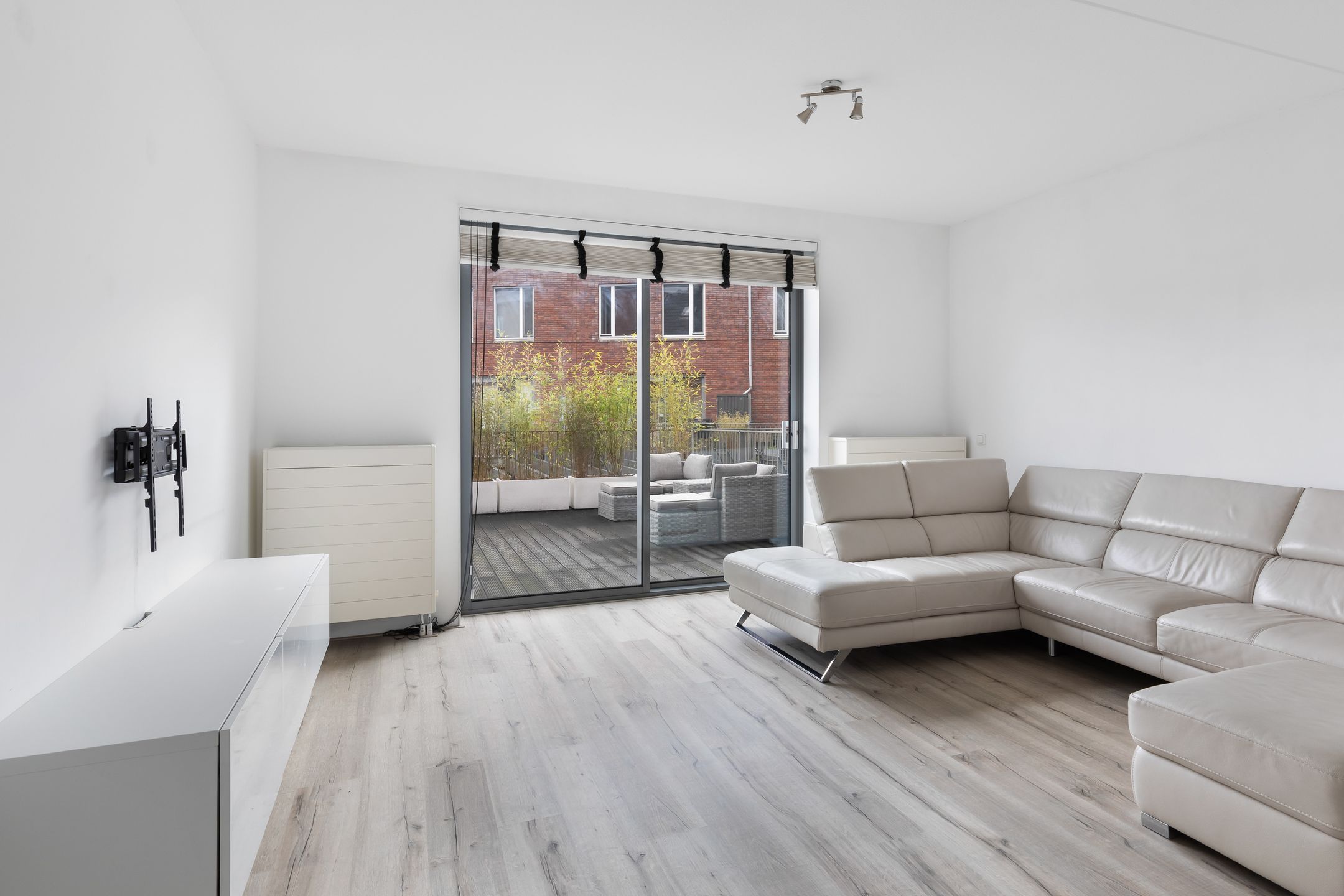 Foto 6 van Zwaanshals 230