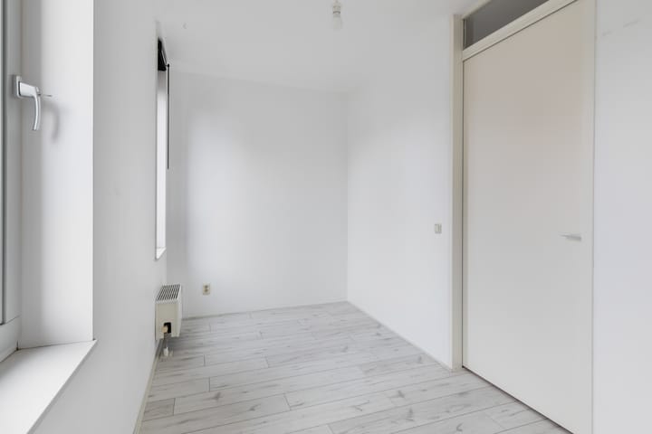 Foto 23 van Zwaanshals 230