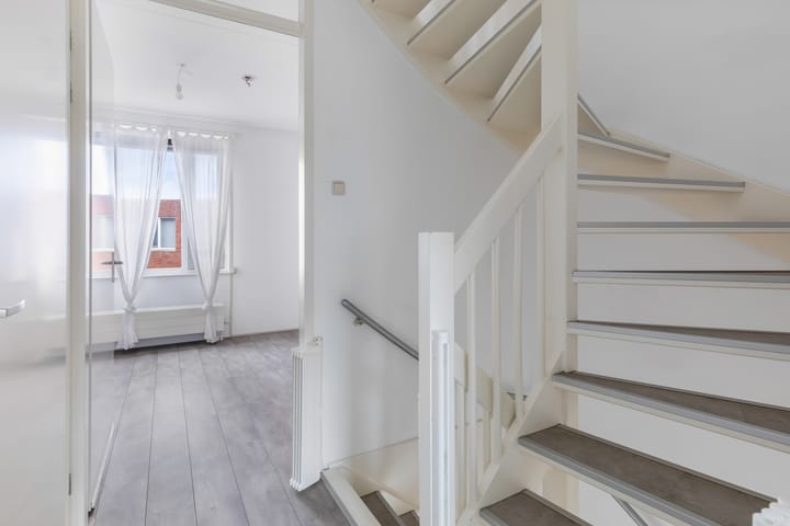 Foto 39 van Zwaanshals 230