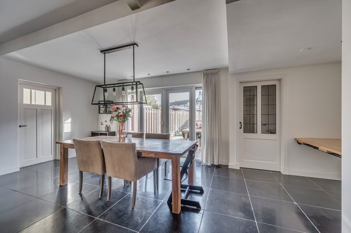 Foto 12 van Leeuwerikstraat 12