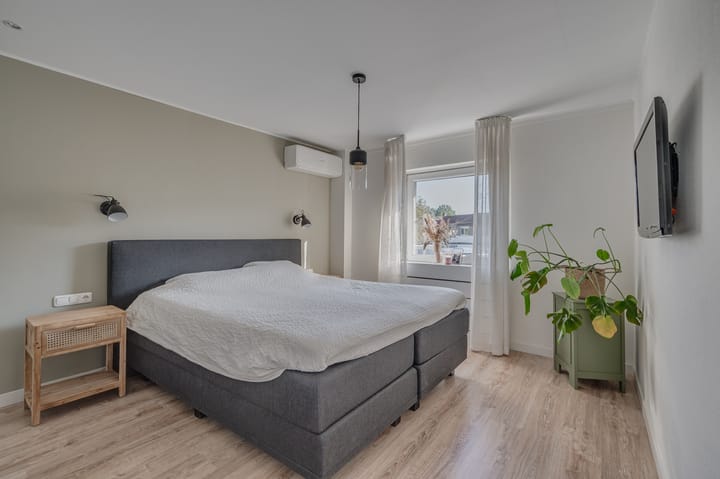 Foto 24 van Leeuwerikstraat 12