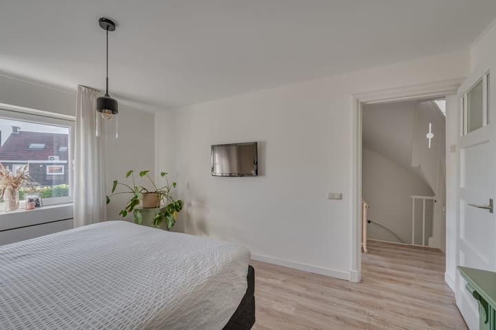 Foto 26 van Leeuwerikstraat 12