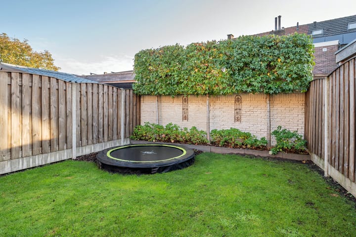 Foto 47 van Leeuwerikstraat 12