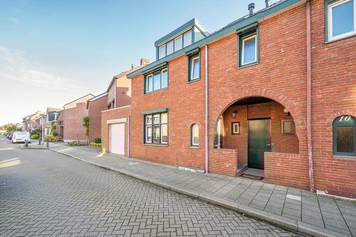 Foto 49 van Leeuwerikstraat 12