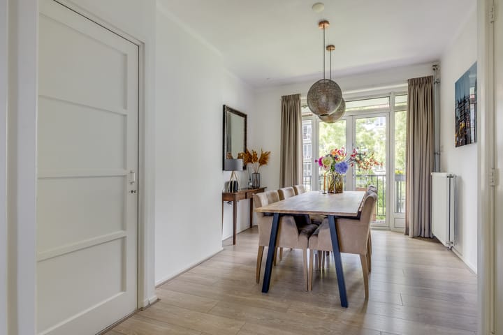 Foto 7 van Erik de Roodestraat 27-1