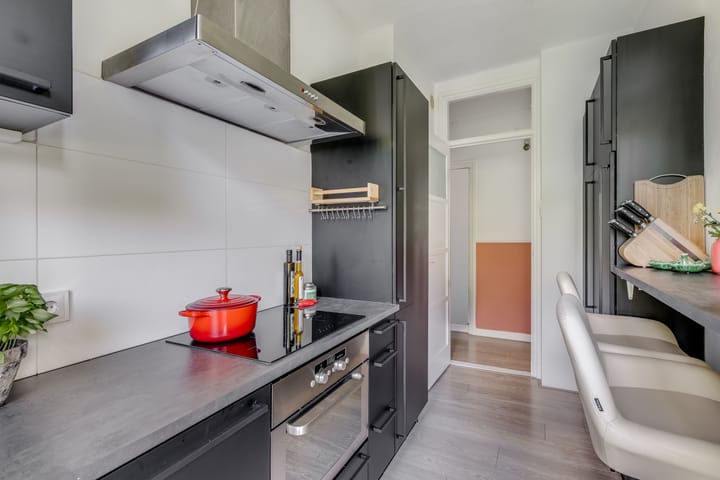 Foto 16 van Erik de Roodestraat 27-1