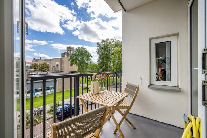 Foto 22 van Erik de Roodestraat 27-1