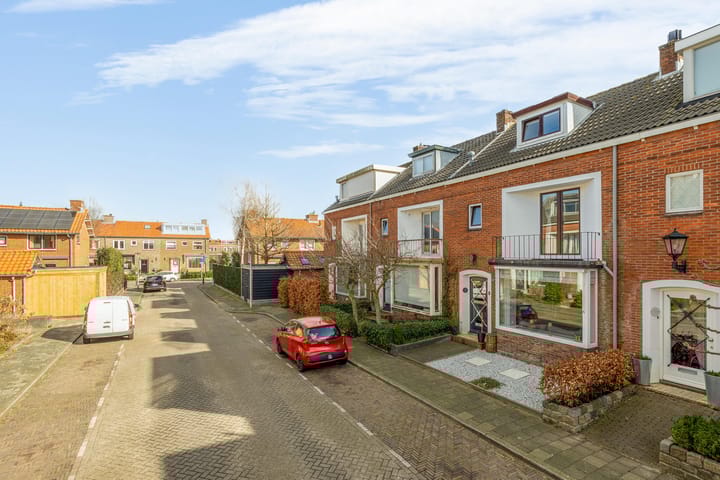 Foto 2 van Leliestraat 5