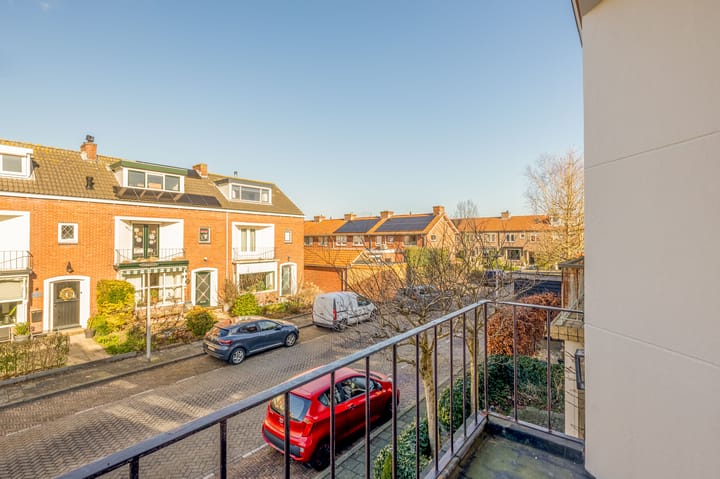 Foto 20 van Leliestraat 5