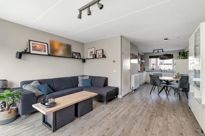 Foto 6 van Zevenblad 11