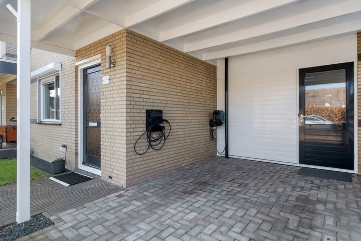 Foto 34 van Zevenblad 11