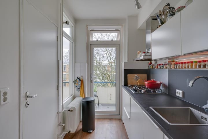 Foto 8 van Van Ostadelaan 110