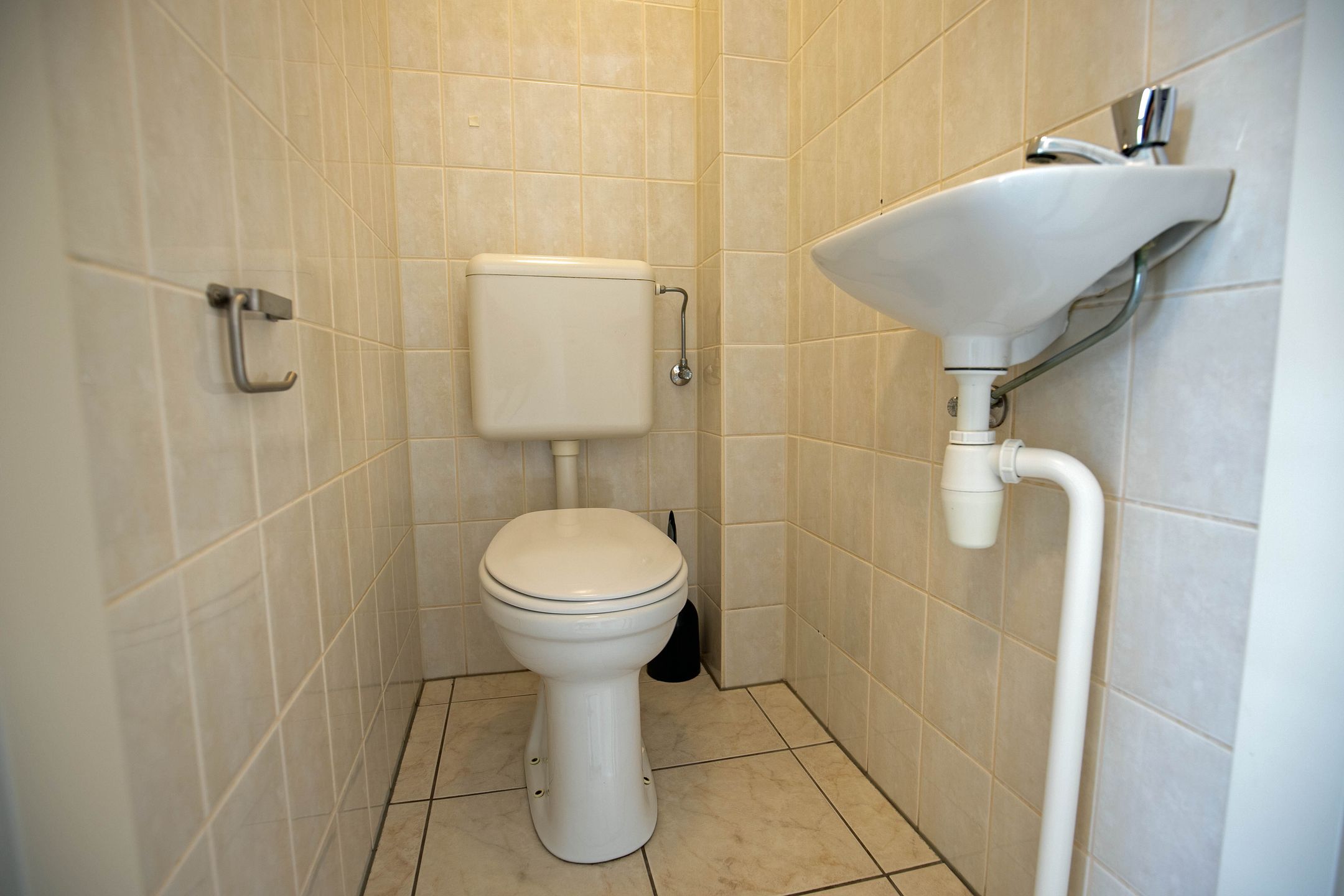 Foto 9 van Nieuwesluisweg 1-143