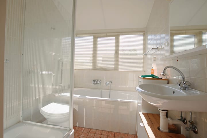 Foto 15 van Nieuwesluisweg 1-143