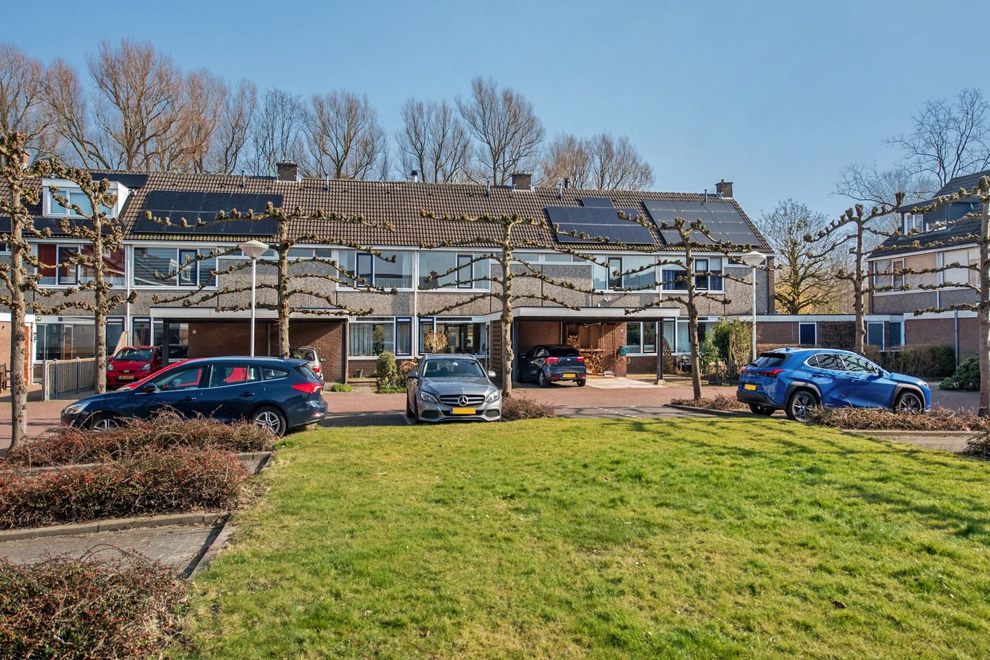 Foto 1 van Smallingerland 16