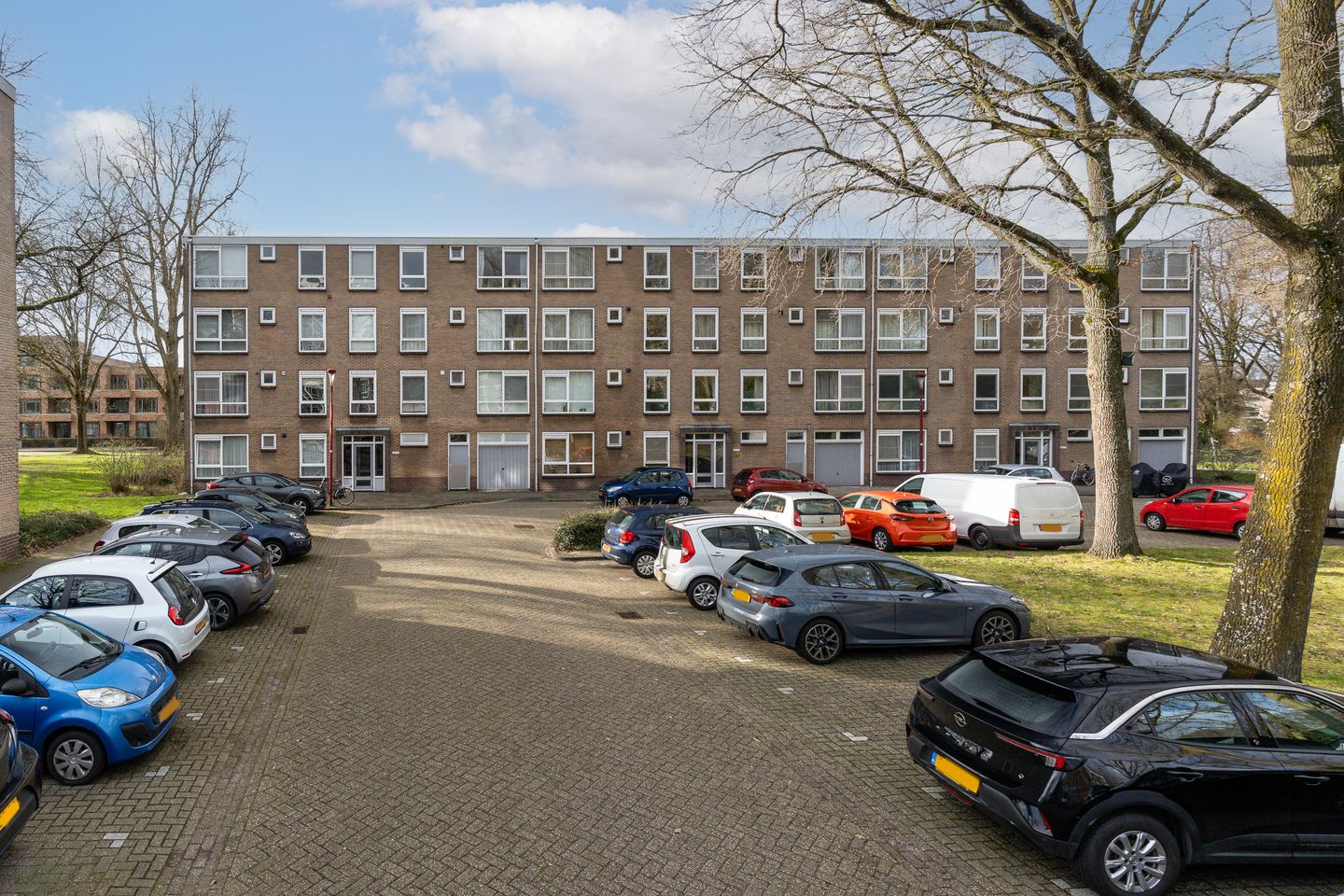 Foto 25 van van Herwijnenplantsoen 258