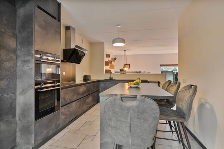 Foto 8 van Antillenweg 5