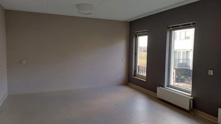 Foto 14 van Antillenweg 5