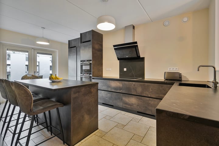 Foto 3 van Antillenweg 5