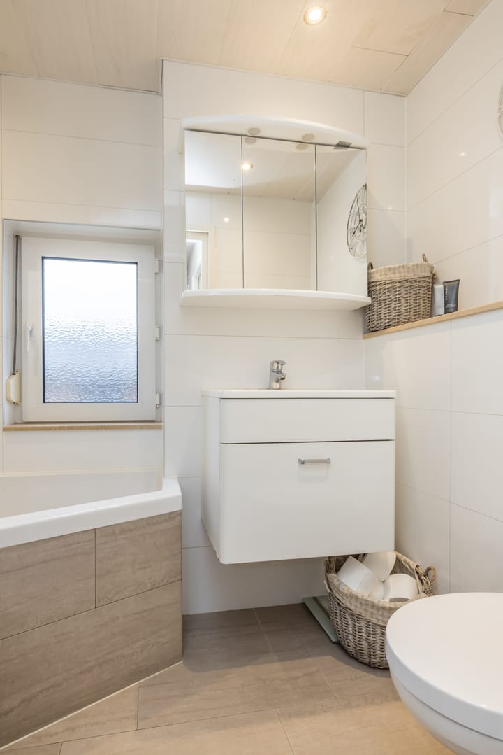 Photo 14 of Einderstraat 16