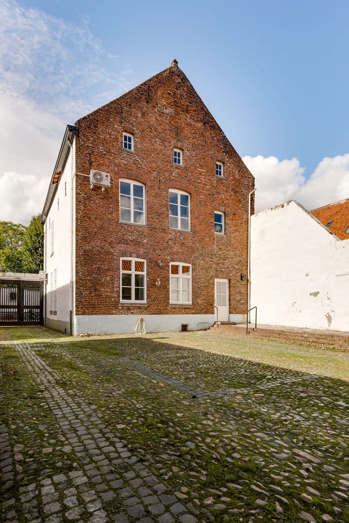 Foto 16 van Hofstraat 7