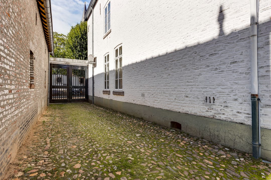 Photo 17 of Hofstraat 7