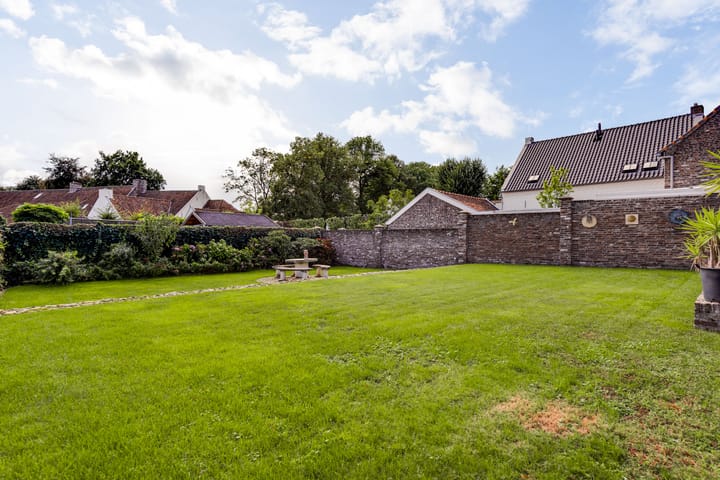 Foto 23 van Hofstraat 7