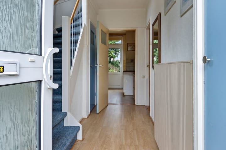 Foto 2 van van Dorthstraat 4