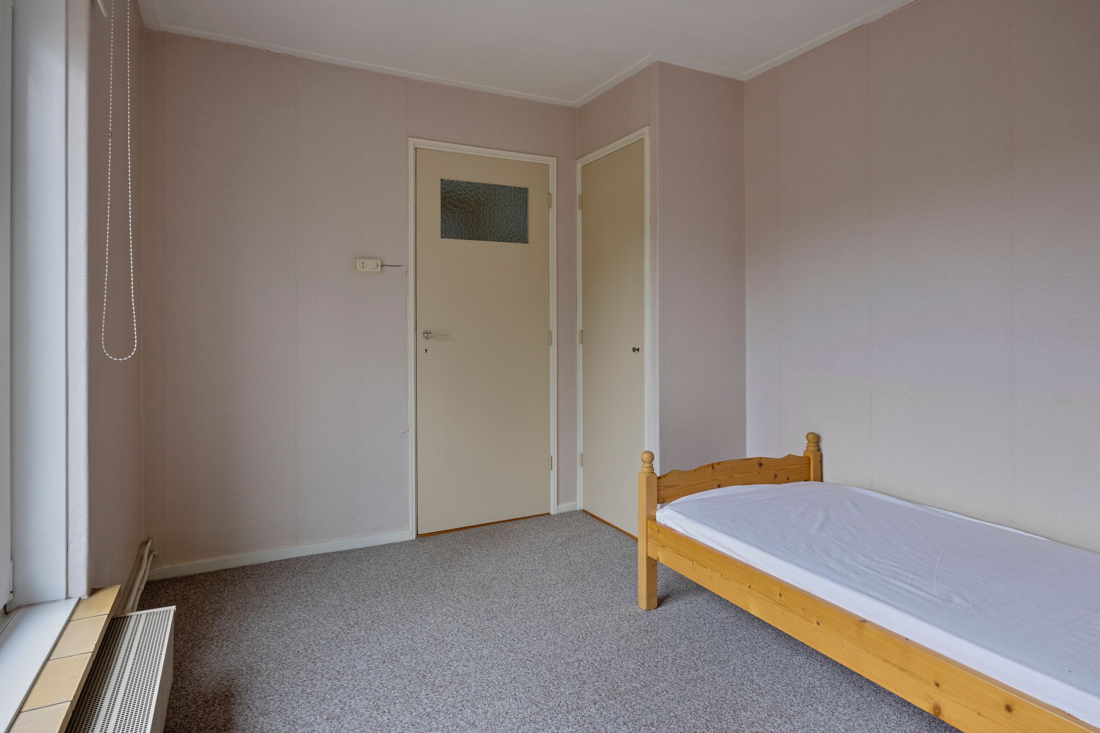 Foto 15 van van Dorthstraat 4