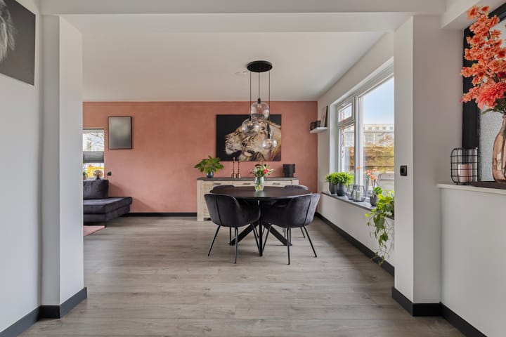 Foto 11 van Voormolenstraat 31