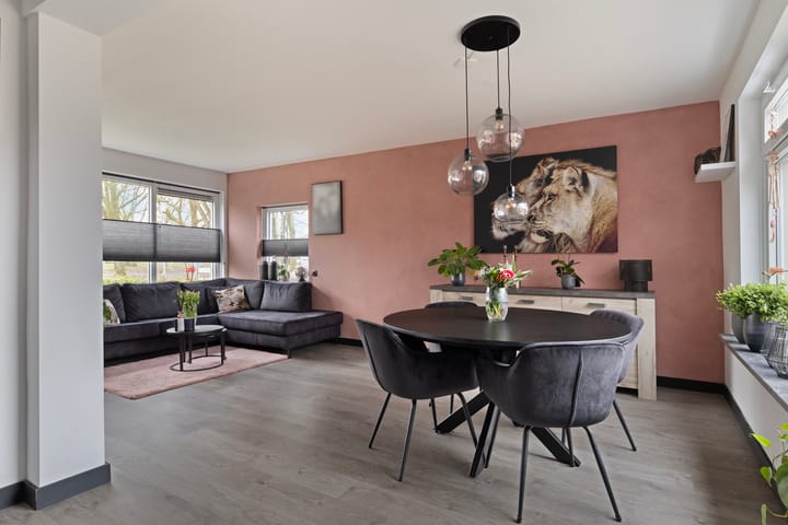 Foto 17 van Voormolenstraat 31