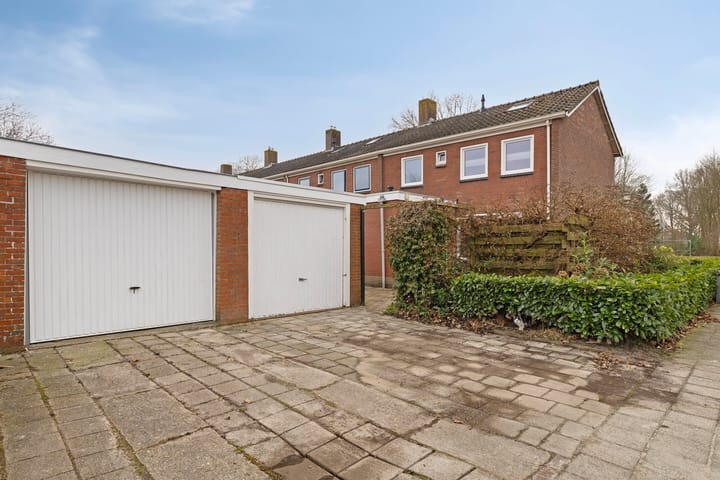 Foto 38 van Voormolenstraat 31