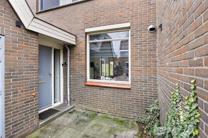 Photo 9 of Esdoornhof 44