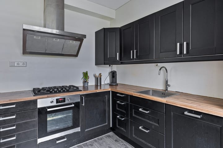 Photo 23 of Esdoornhof 44