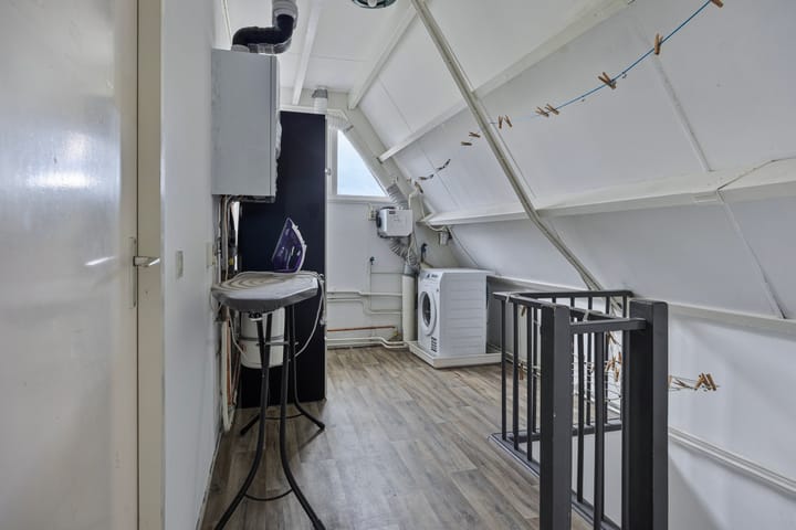 Photo 36 of Esdoornhof 44