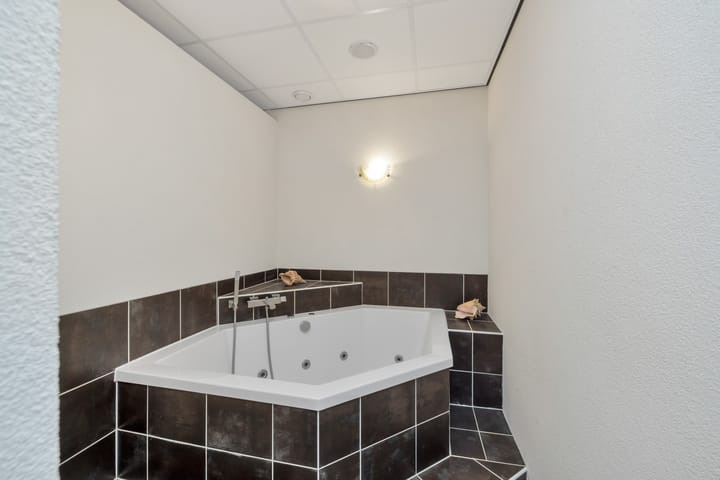 Foto 25 van Langgrousterwei 39