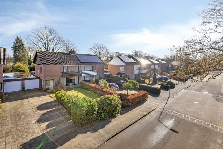 Foto 2 van Ecliptica 76