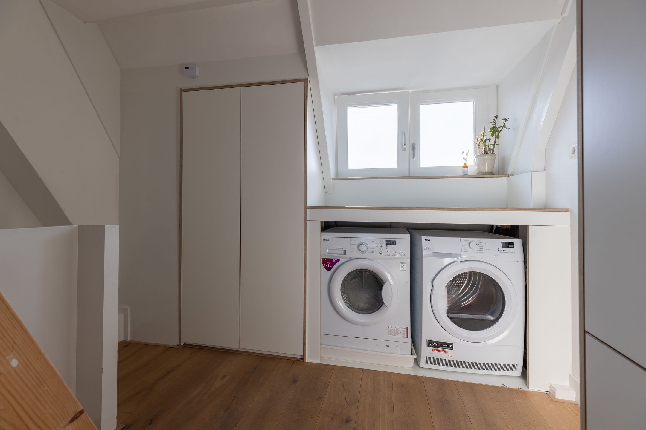 Foto 36 van Lothariuslaan 88