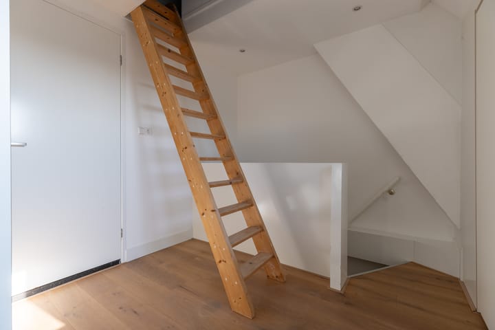 Foto 37 van Lothariuslaan 88