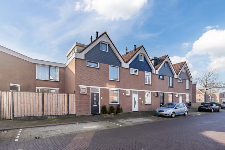 Foto 1 van Branding 16