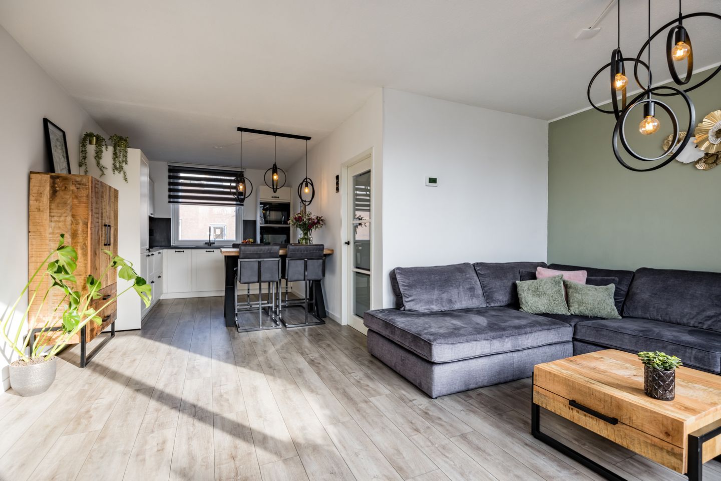 Foto 5 van Branding 16