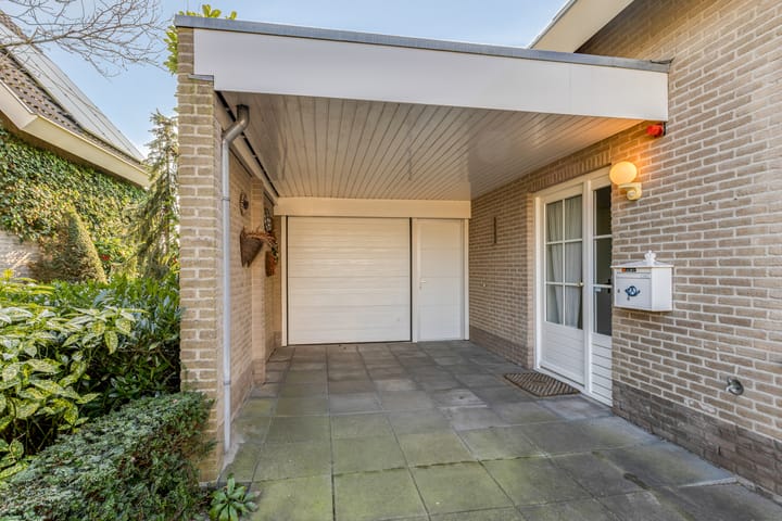 Foto 6 van Theeroosweide 19