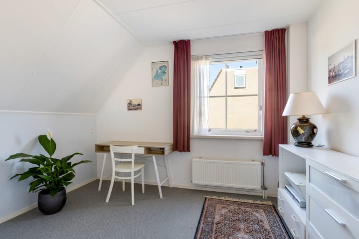 Foto 27 van Theeroosweide 19