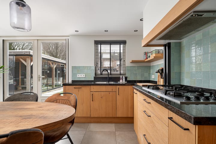 Photo 9 of Mariannestraat 34