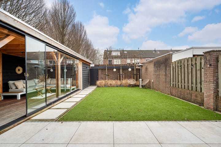 Photo 33 of Mariannestraat 34