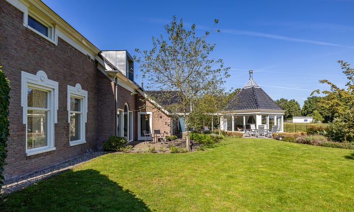 Photo 9 of Stationsstraat 4