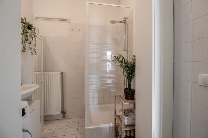 Photo 14 of Hazerswoudestraat 344