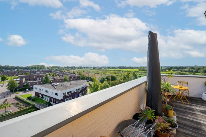 Photo 5 of Eikenlaan 81