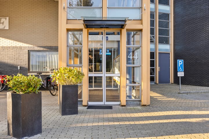 Photo 2 of Vaartweg 44-202